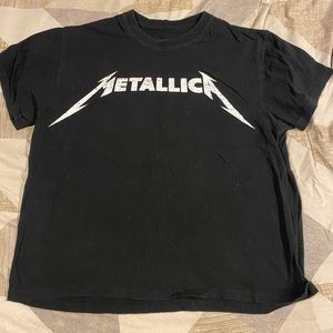 Black classic Metallica shirt